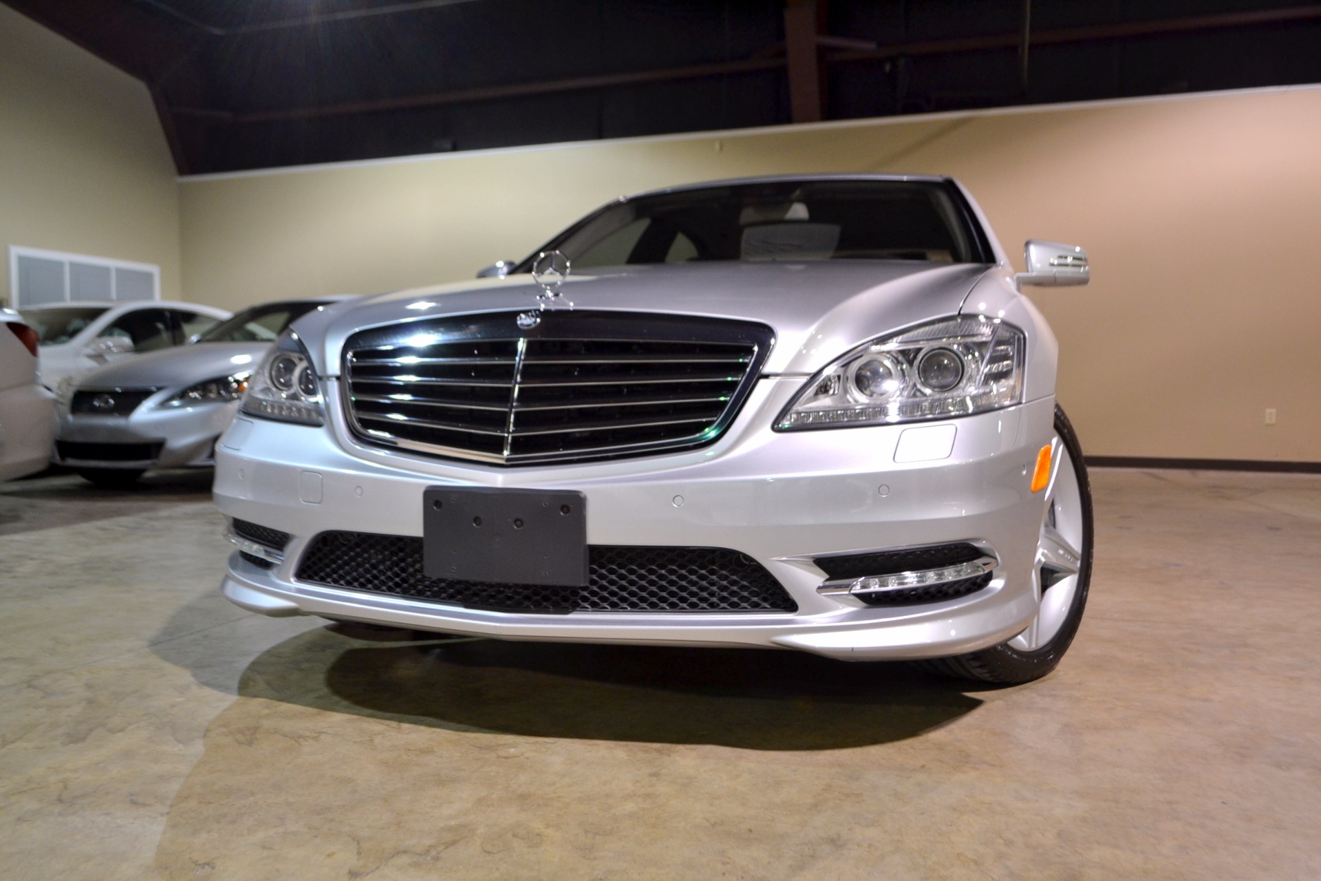 2011 Mercedes-Benz S-Class S550