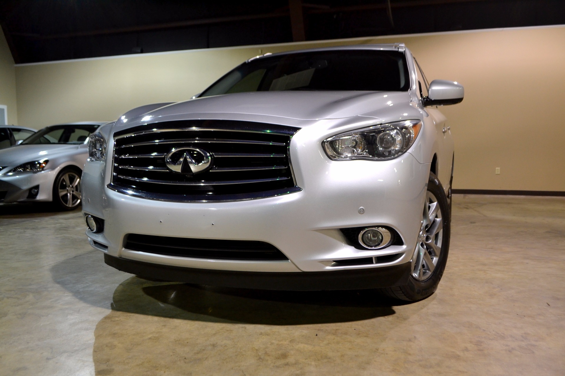 Лобовое стекло infiniti jx35