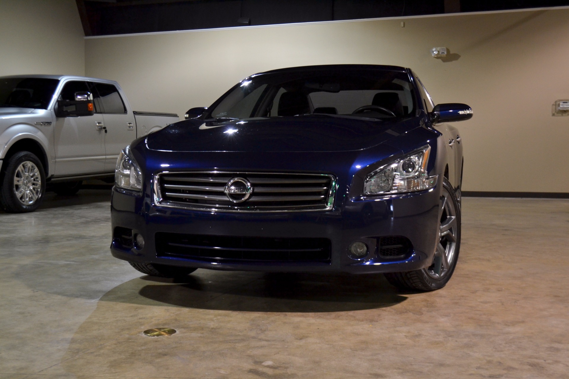 2013 nissan maxima blue