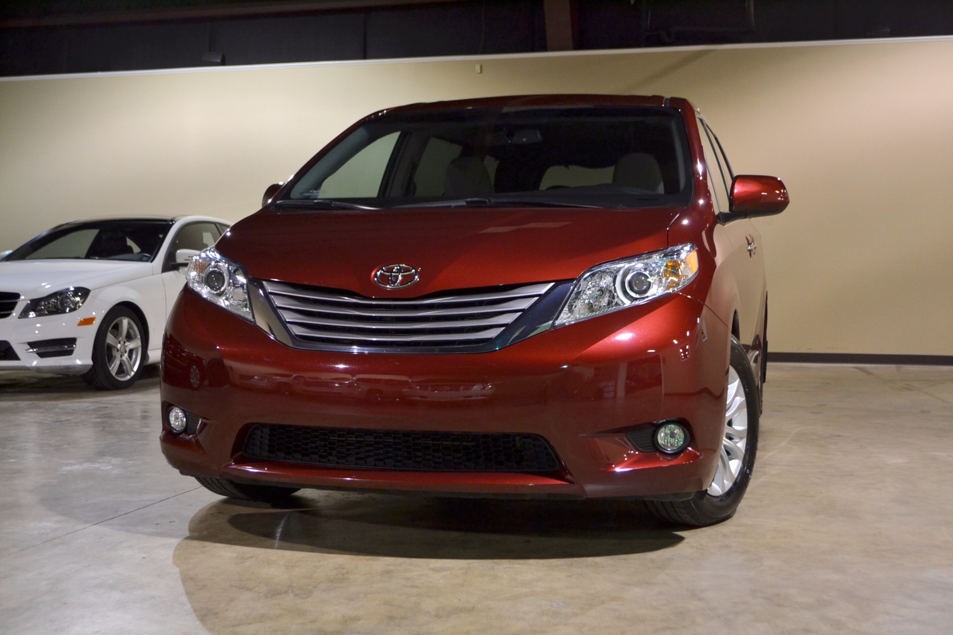 2015 Toyota Sienna XLE Premium